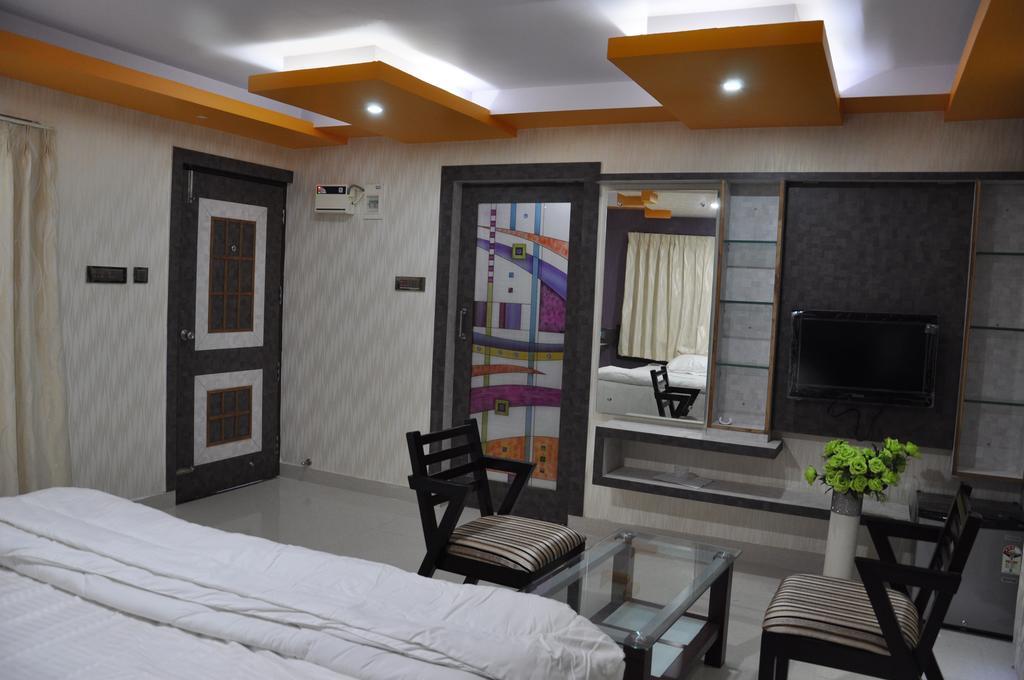 Hotel Av Comforts Bangalore Exterior photo